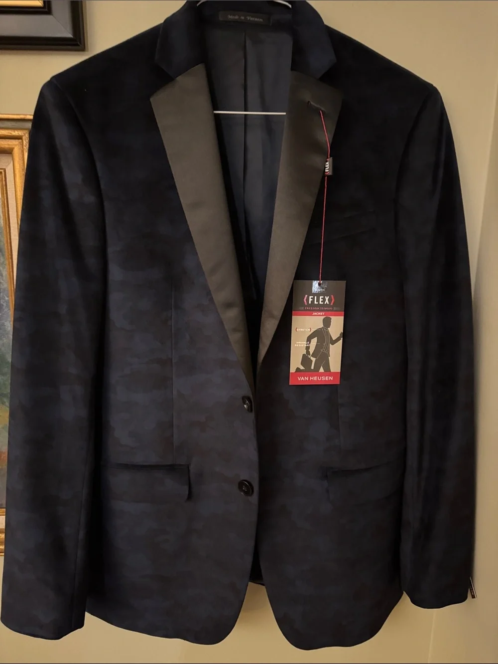 Van Heusen Men's Navy Camouflage Velvet Tuxedo Blazer 38R Blue Camo NEW Tux S M